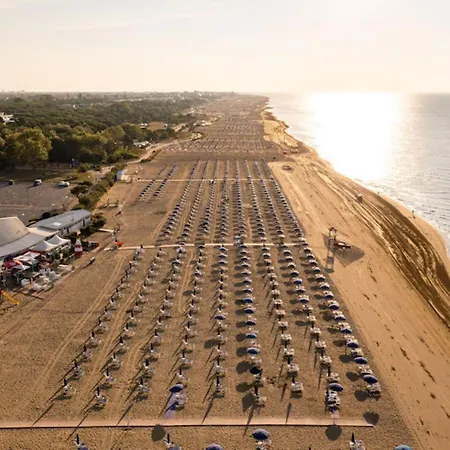 Beachfront With A Big Terrace Bibione